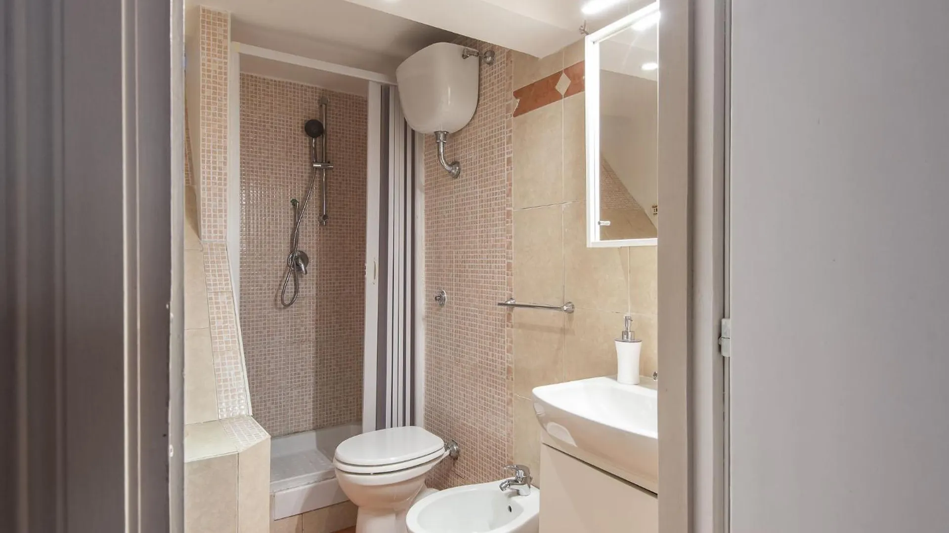 Apartment Il Nido By Interhome Rome Italy